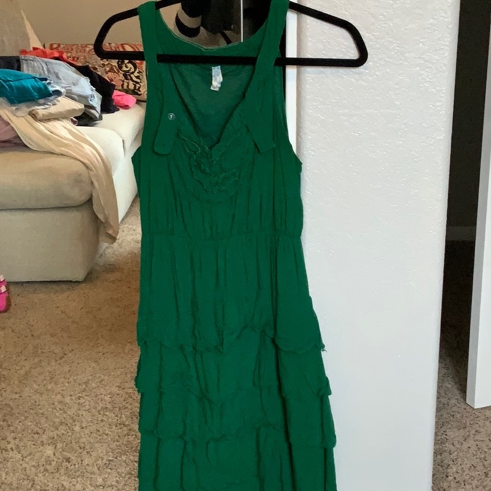 Green Sleeveless Tiered Dress